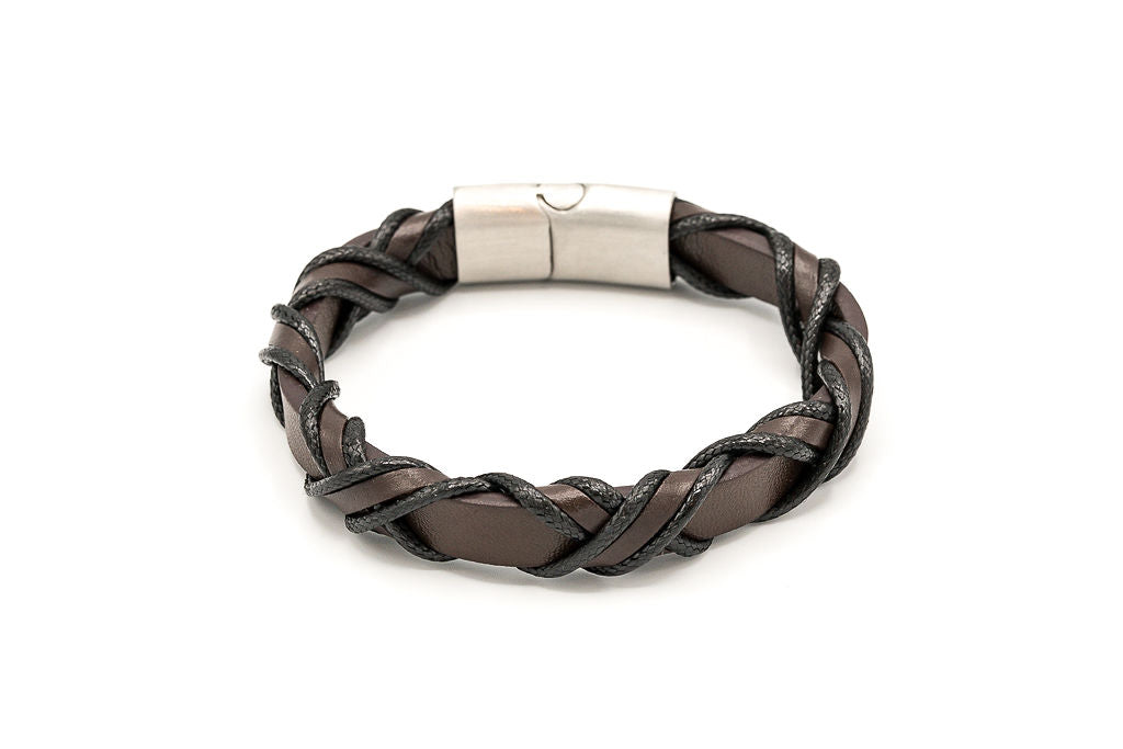 BRACCIALE UOMO TRECCIA LARGA VERA PELLE E CHIUSURA CALAMITA ACCIAIO (21CM) IM05