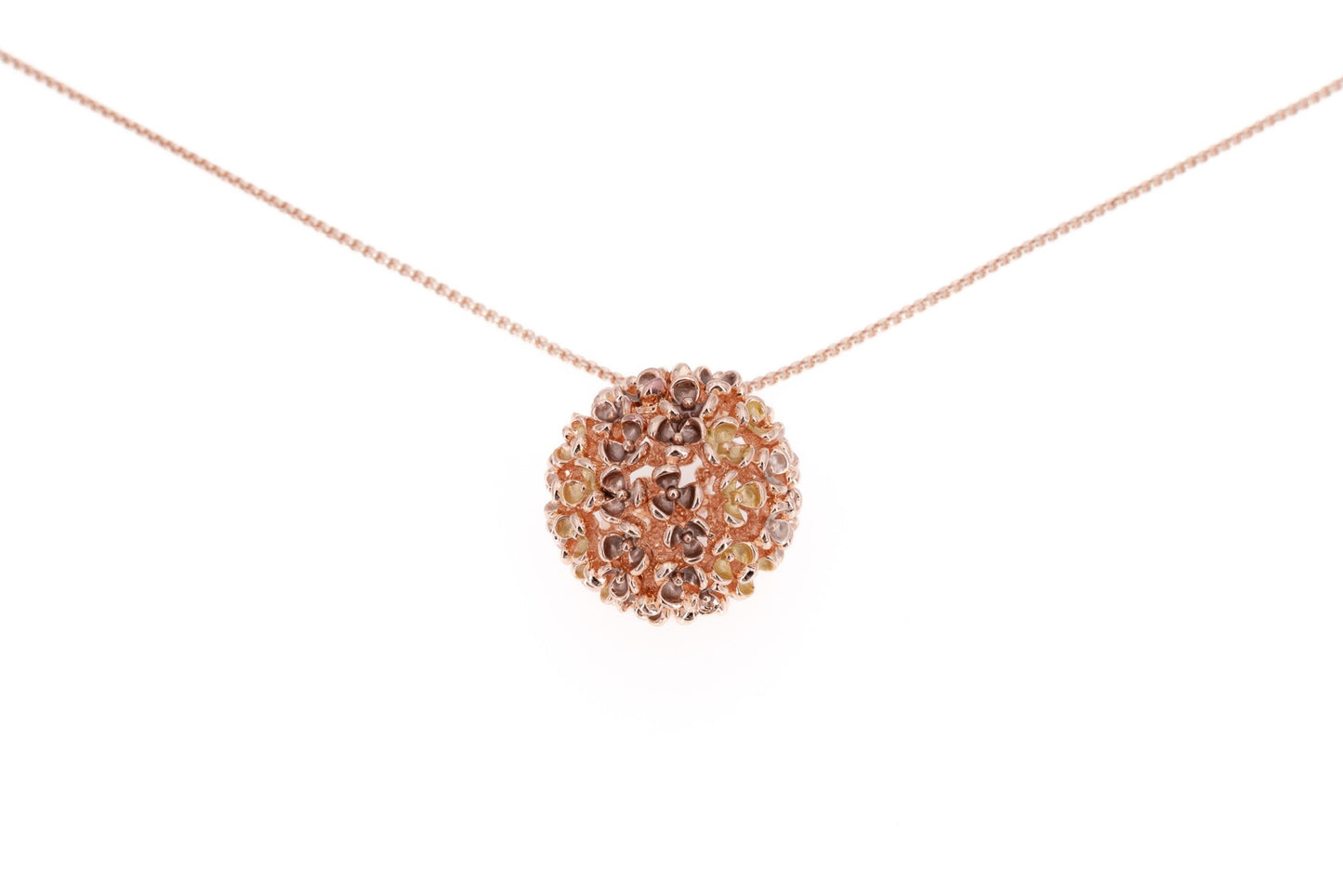 COLLANA CATENA LUNGA ZAMA SFERA CON FIORELLINI       QE3665